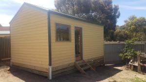 Weatherboard shed 1